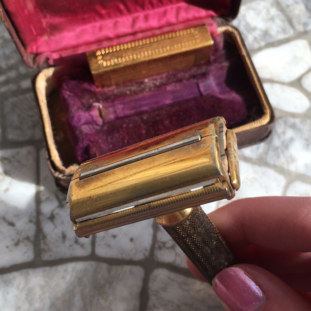 Vintage Gillette Razor - Picture 4 of 4
